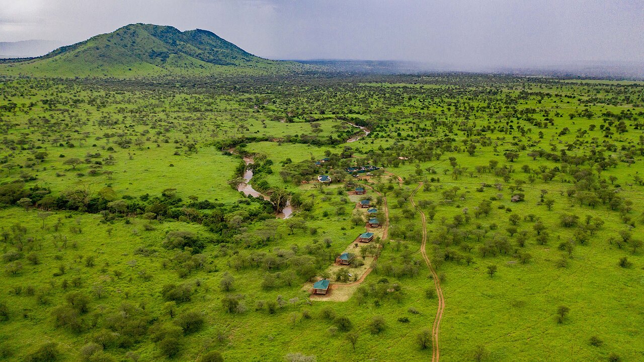 Embalakai Camp Serengeti